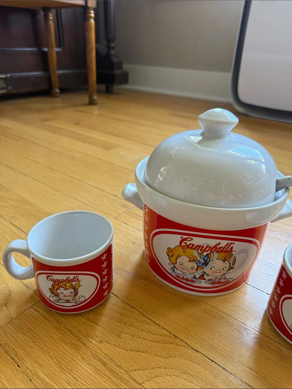 2004 Campbell's Red Ceramic Soup Set with Lid, Spoon and Two Mugs